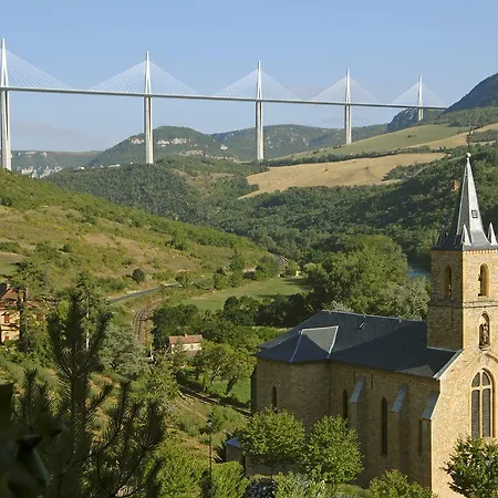 La Grange Templiere Hotel